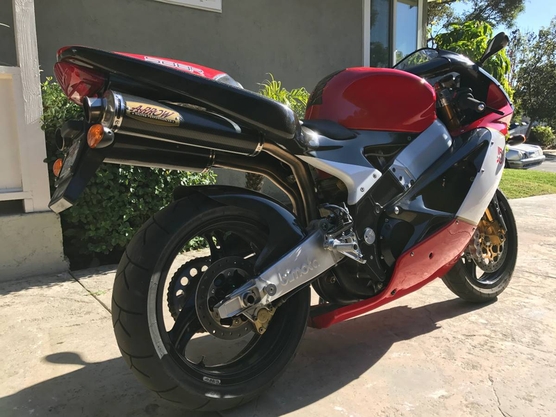 Illustration for article titled For $12,000, Could This 1999 Bimota SB8R's Price Entice You To Bi This Mota?